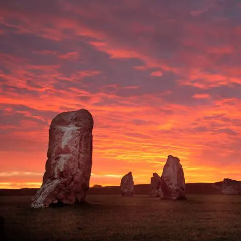 Crop circles séjour spirituel Avebury Stone surise