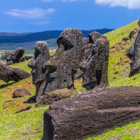 Rano Raraku Volcan Ile de Pâques Oasis